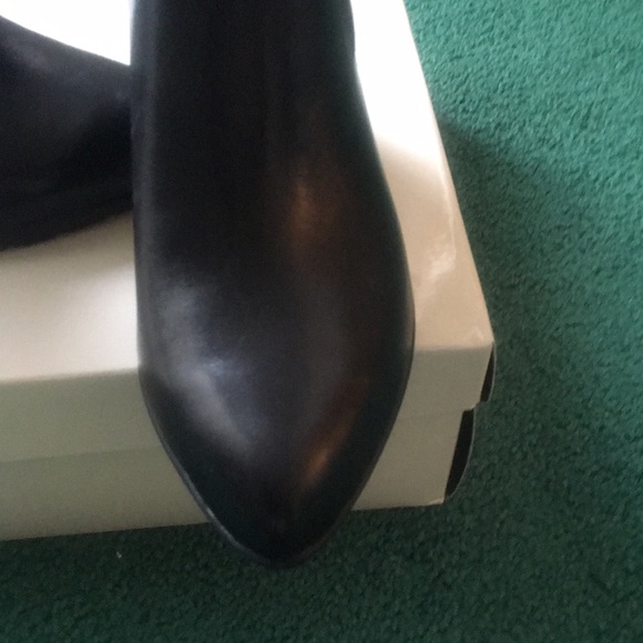 Ann Klein Leather Booties - Picture 2 of 6